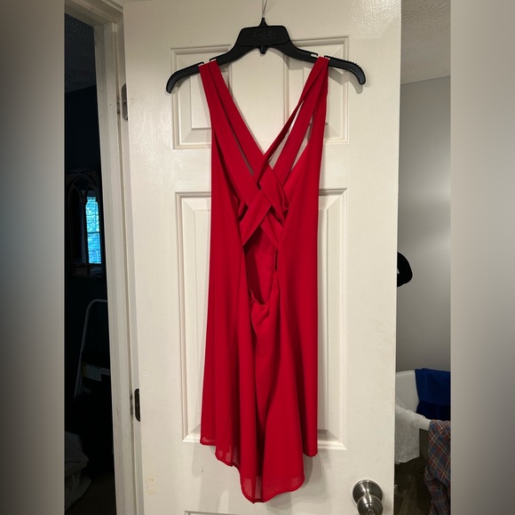Boutique Red Dress Size Medium - Picture 3 of 3